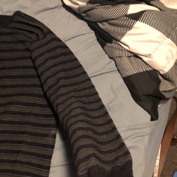 Medium men’s Armani sweater - Picture 4 of 5